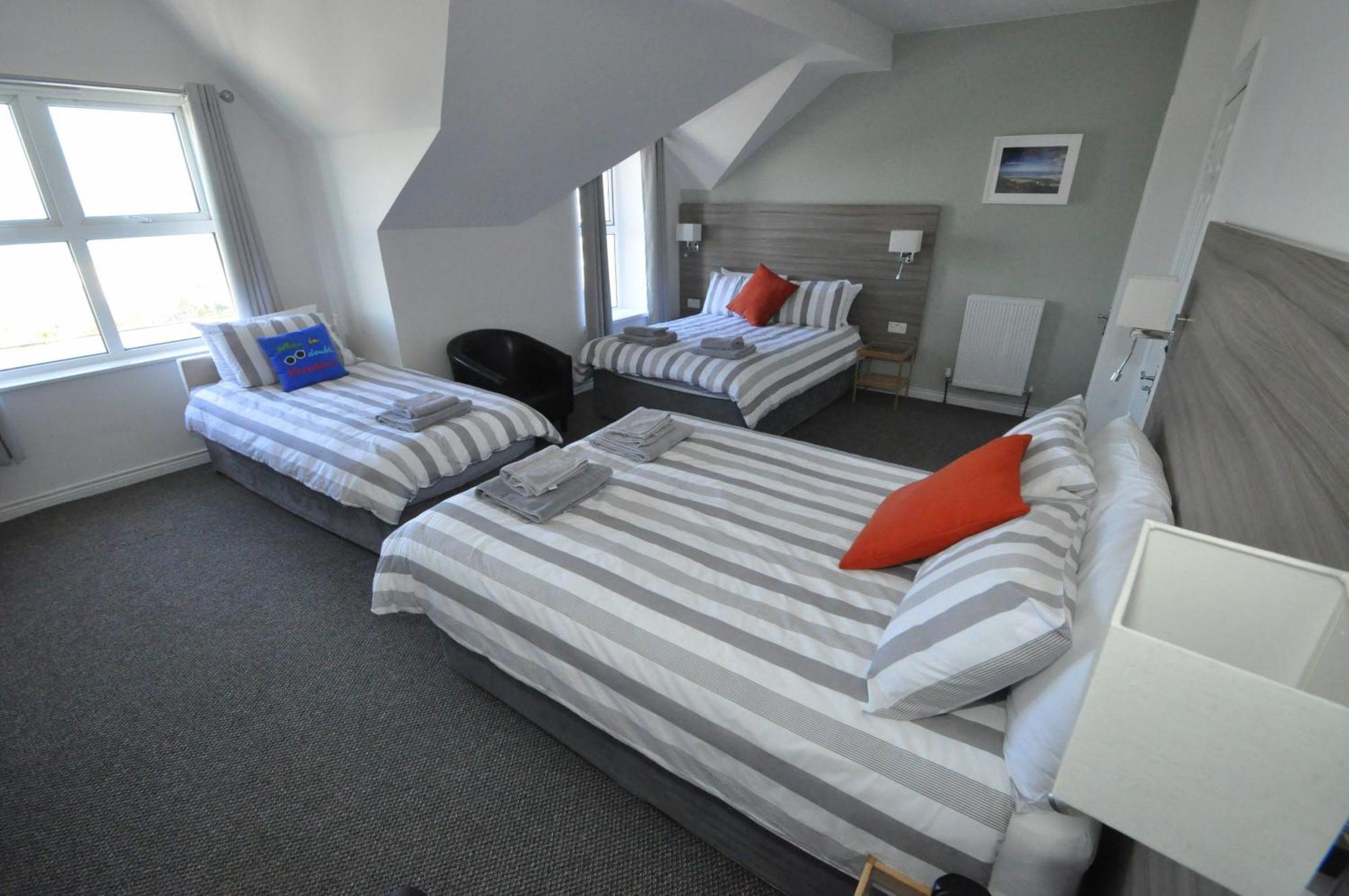Causeway Bay Guesthouse Портраш Экстерьер фото