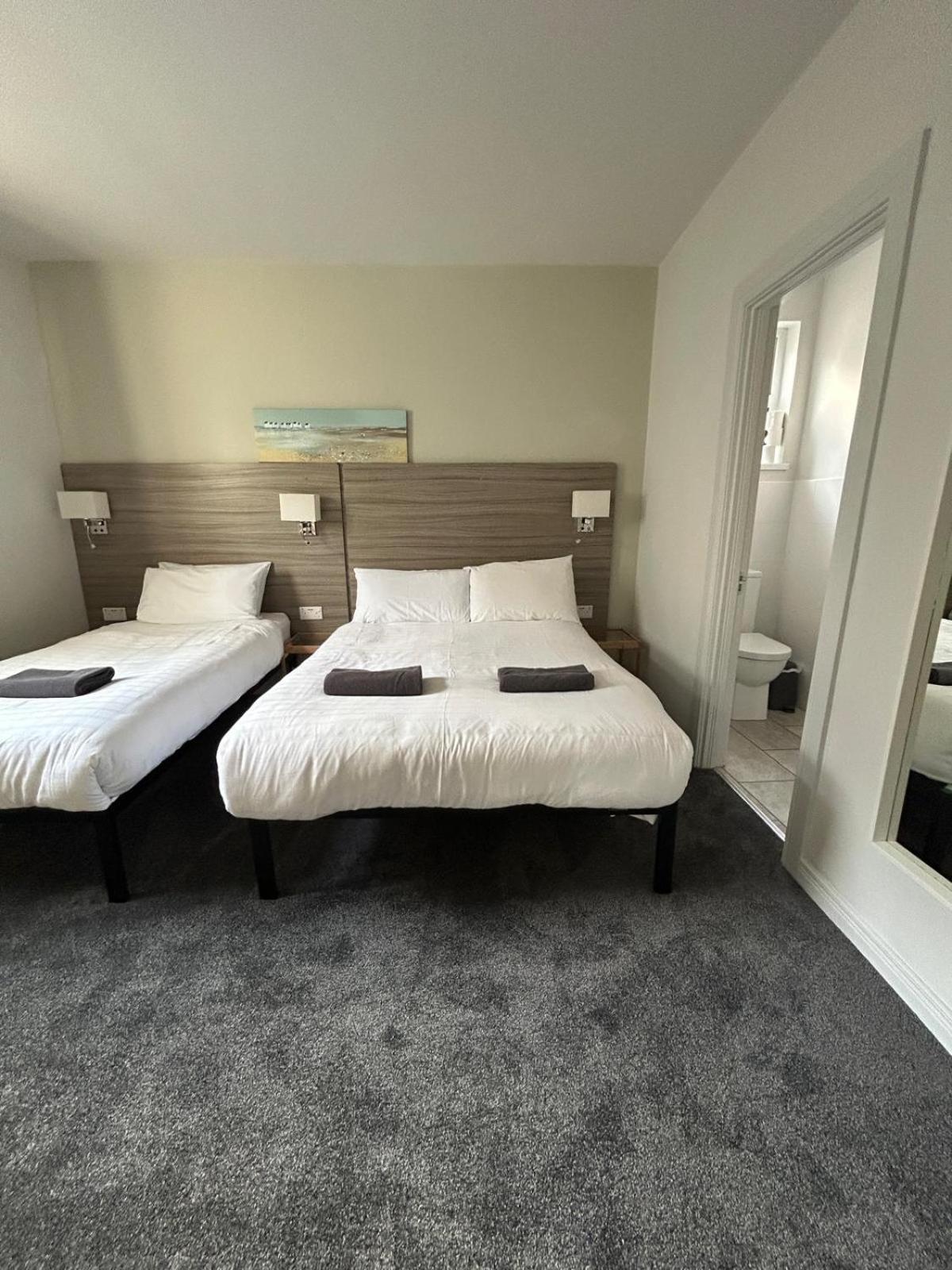 Causeway Bay Guesthouse Портраш Экстерьер фото